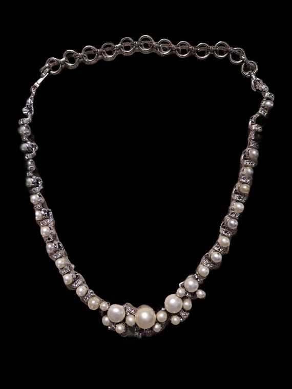 1950's  Faux  Pearl necklace - image 2
