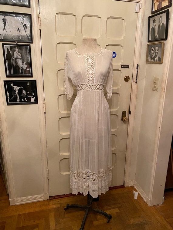 Vintage EDWARDIAN 100 Year Old White Dress l Hand 