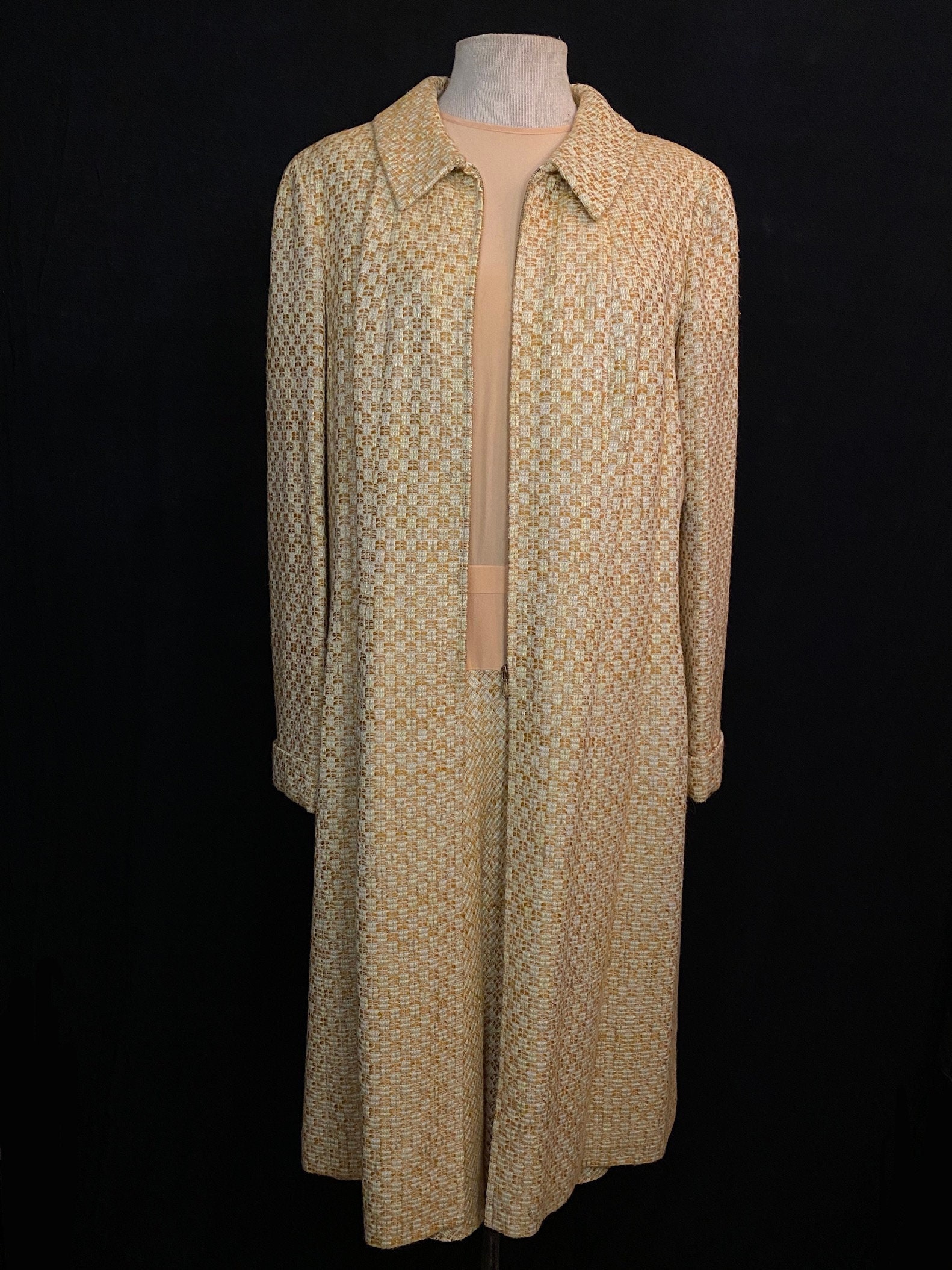 Vintage CHANEL Two Piece Tweed Dress & Coat l Beige Checkered l Peach/Pink  top