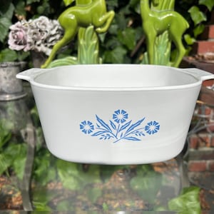 Vintage Corning ware RARE Vintage Corningware Blue Corn Flower Casserole 3 Quart Dish