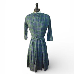 Vestido vintage Lanz xadrez de lã, estilo pradaria, acinturado e evasê, remendado e restaurado, tamanho P.