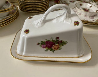 Royal Albert Old Country Roses covered cheese-butter dish, English Bone China covered dish, Replacement China, Vintage china