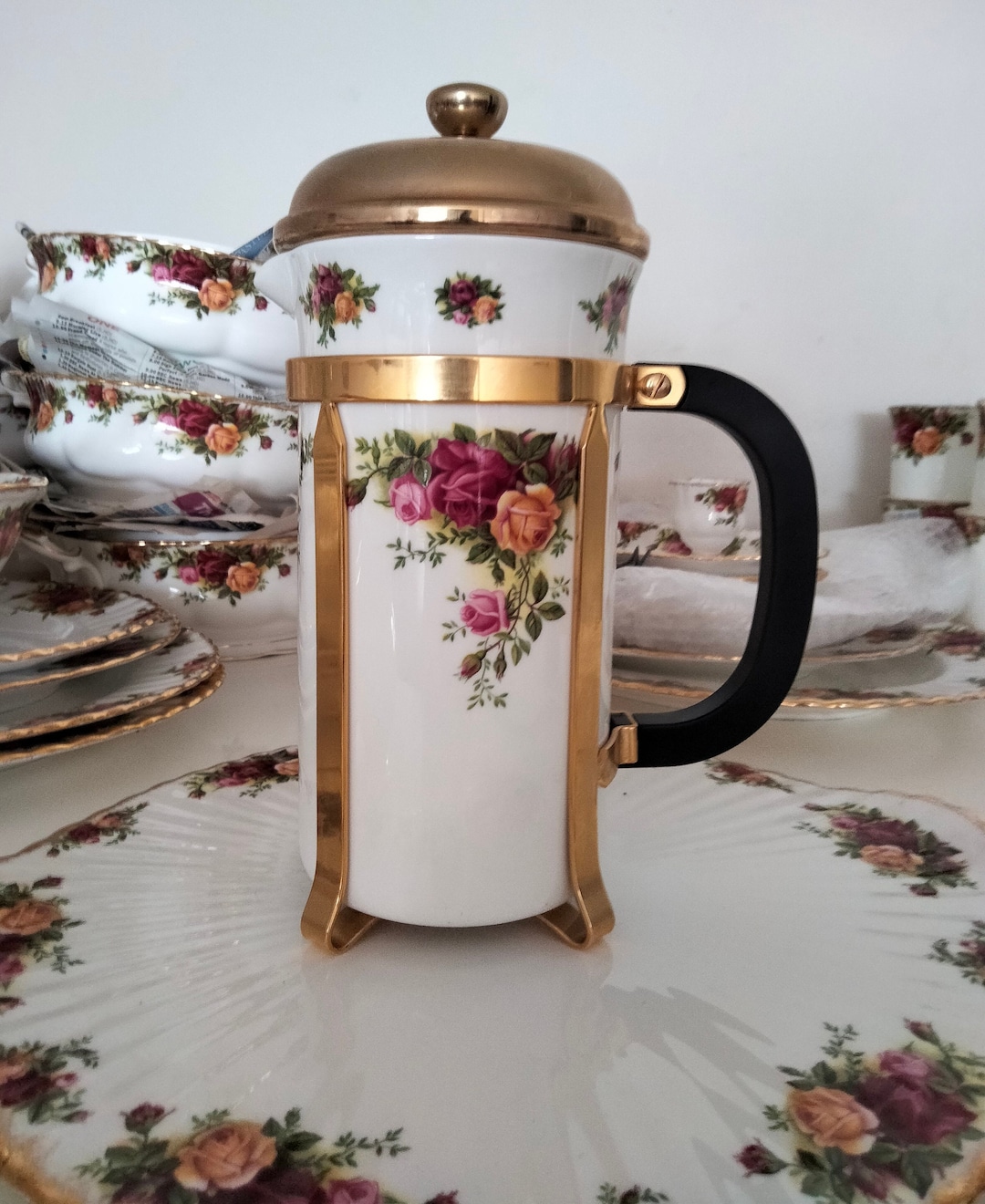 Rare ROYAL ALBERT Old Country Roses Coffee Maker, Cafetiere Bone