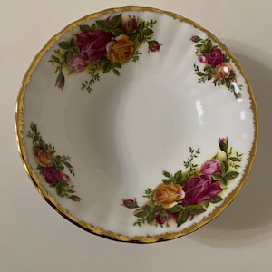 Royal Albert Old Country Roses Sobremesa Tigela / Pires de frutas 13,5 Bone china Porcelana