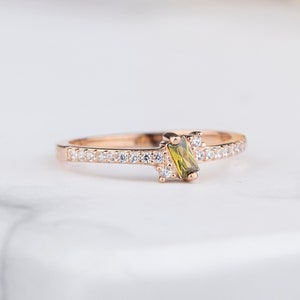 Stacking Baguette Cut Birthstone Ring, Personalized Ring, Handmade Jewelry, Mothers Family Ring, Unique Jewel, Gift For Her, Silver Ring