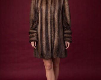 Vintage Muskrat Fur Coat Unique Design Luxury Brown Fur Jacket Size L XL Excellent Condition