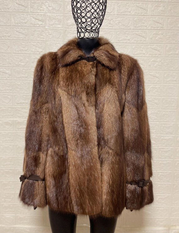 Vintage Muskrat Fur Coat Unique Design Luxury Brown Fur Jacket Size L XL Excellent Condition