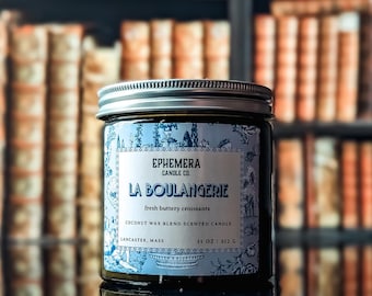 La Boulangerie Scented Candle: Buttery Croissants, Fresh Bread, Bakery, Wood Wick (11 oz)