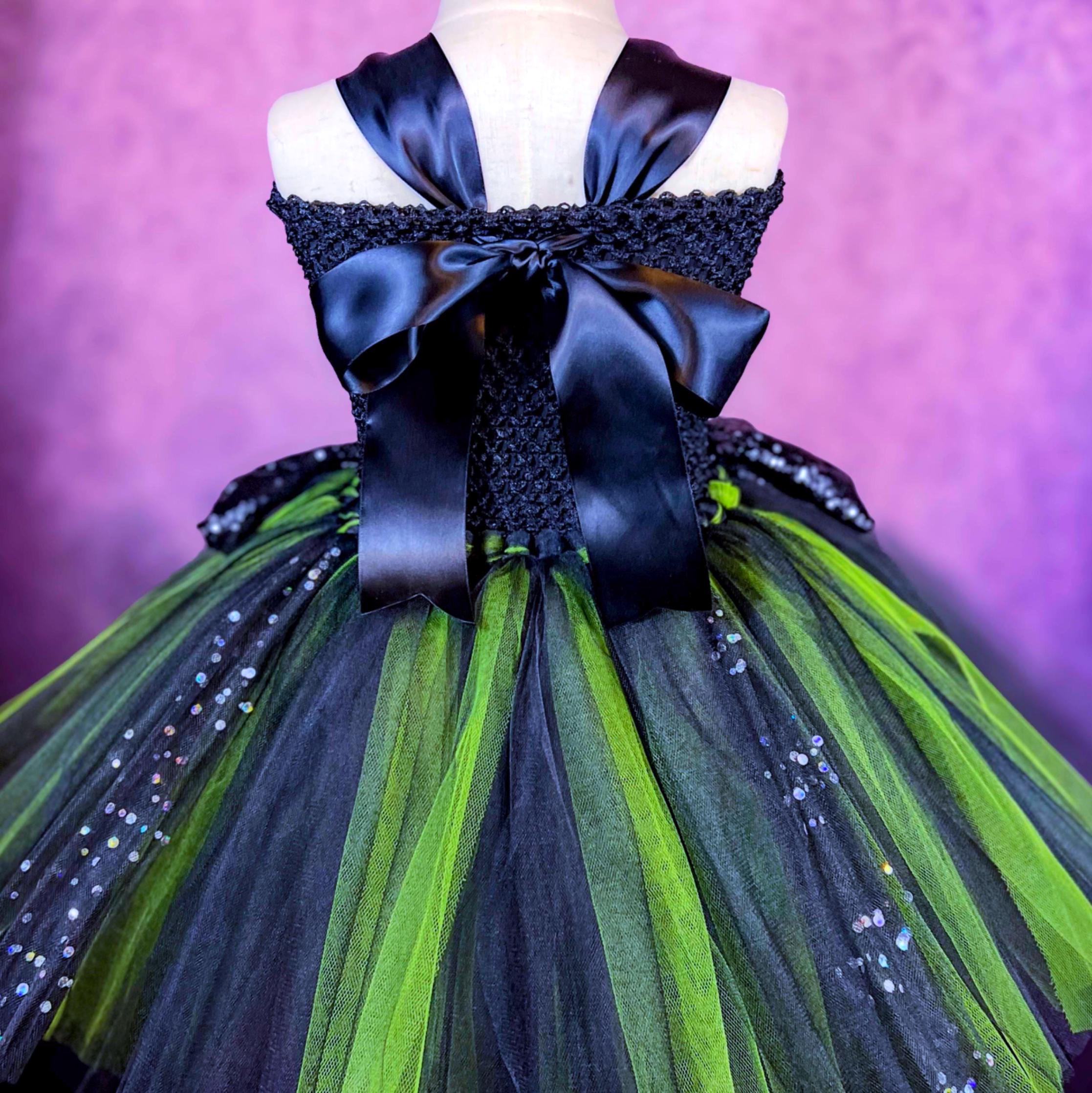 black elphaba dress Wicked movie Cynthia erivo as elphaba black dress