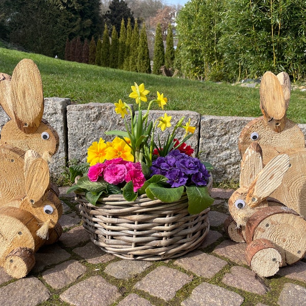 Hase aus Holzscheiben / Baumscheiben, Osterdeko, Outdoordeko, Gartendeko, Holzdeko, Osterhase Holz, Osterhase aus Baumscheiben