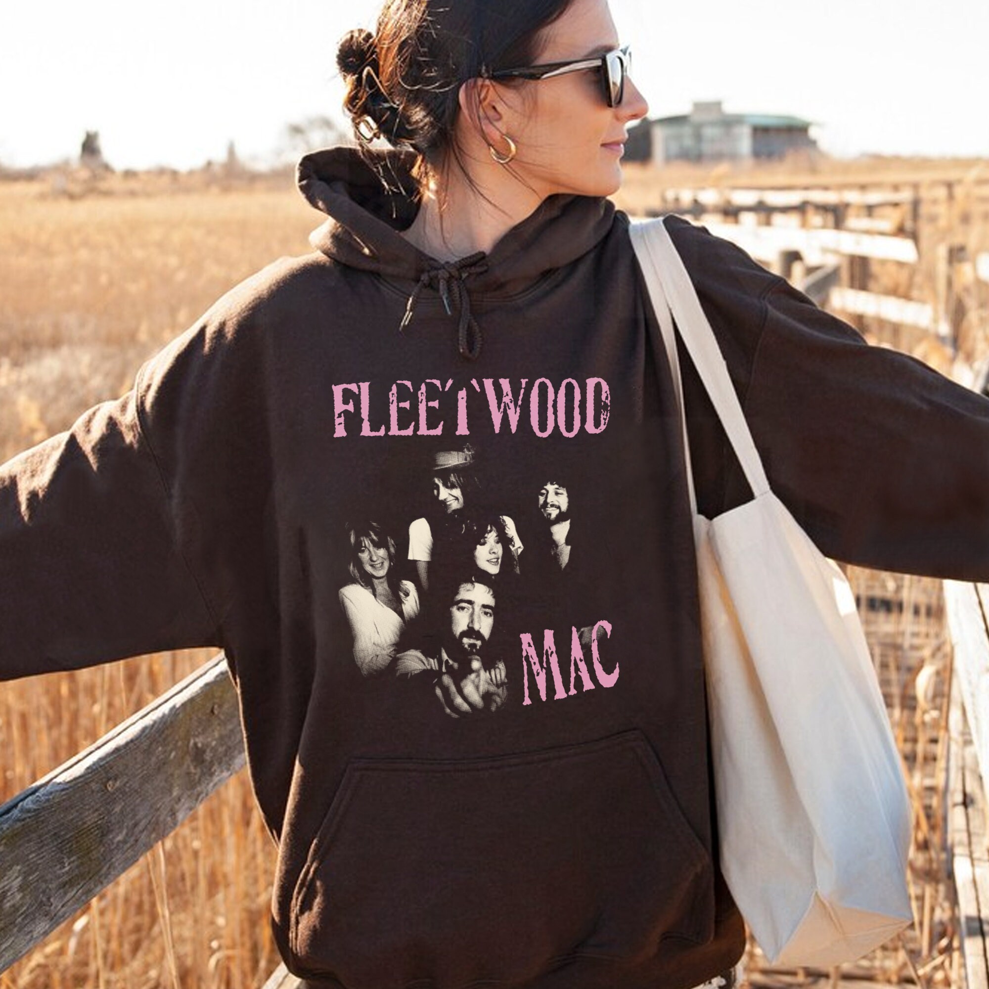 Fleetwood mac sweatshirt deals