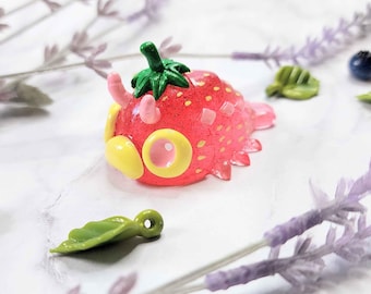 Figura de juguete de arte hecha a mano de Isobeans: fresa