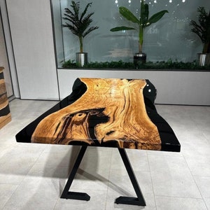 Epoxy Resin Wood Table Top for Dining And Coffee Modern Resin Table, Bar & Café Table Custom Wooden Epoxy Table for Home And Office Décor