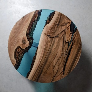 Custom Round epoxy dining Table, epoxy table, Round Clear epoxy table, Round epoxy coffee table, Round Wood Table, Round Table for Cafe/Bar