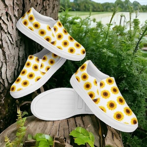Sunflower Slip-On Canvas Shoes - Floral Footwear for Summer