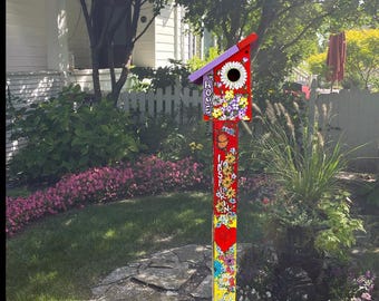 Home Sweet Home Post + Birdhouse Set