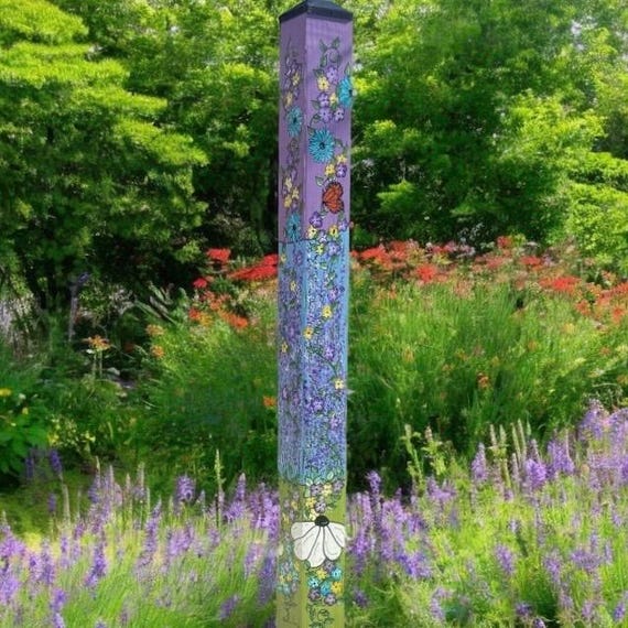 Handmade Lavender Blooms Garden Post: Rustic Floral Yard Art