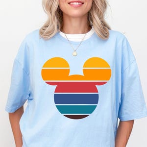 Forever Chasing Sunsets Shirt, Summer Vacation Tshirt, Retro Beach Shirt, Aesthetic Summer Shirt, Cute Beach Sunset Shirt, Retro Sunset Tee