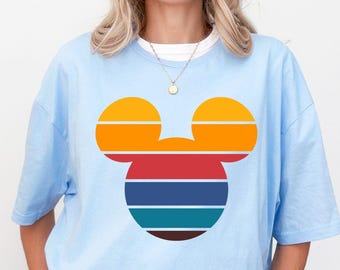 Forever Chasing Sunsets Shirt, Summer Vacation Tshirt, Retro Beach Shirt, Aesthetic Summer Shirt, Cute Beach Sunset Shirt, Retro Sunset Tee
