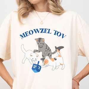 Meowzel Tov Cat Shirt, Funny Hanukkah Jewish Shirt, Festival of Lights T shirt, Menorah Chanukah Cat Shirt, Hanukkah Gift,Jewish Celebration