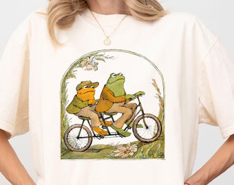 Frog and Toad Shirt, Vintage Book Lover Shirt, Cottagecore Aesthetic Tshirt, Cute Christmas Gift for Readers,Man I love Frog Tee, Book Lover