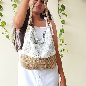 Sac à bandoulière en tissu fait main Petit sac fourre-tout souple Sac matelassé en coton Sac de plage bohème Sac hobo écologique pour femme
