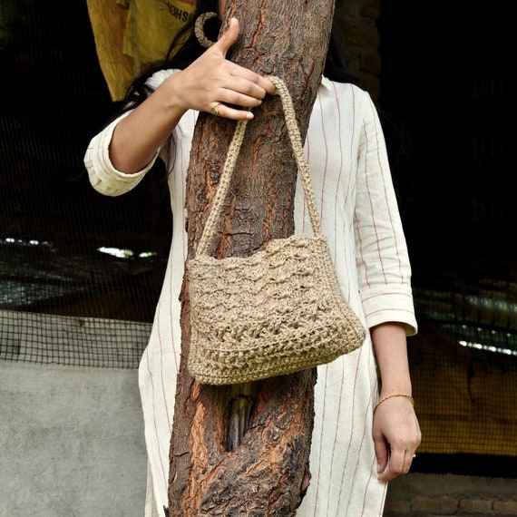 Baguette style purse deals