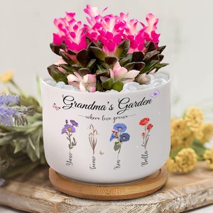 Customized Grandma&#39;s Garden Ceramic Plant Pot, Personalized Birth Month Flowers Plant Pot, Gift For Grandma, Mother&#39;s Day Gift