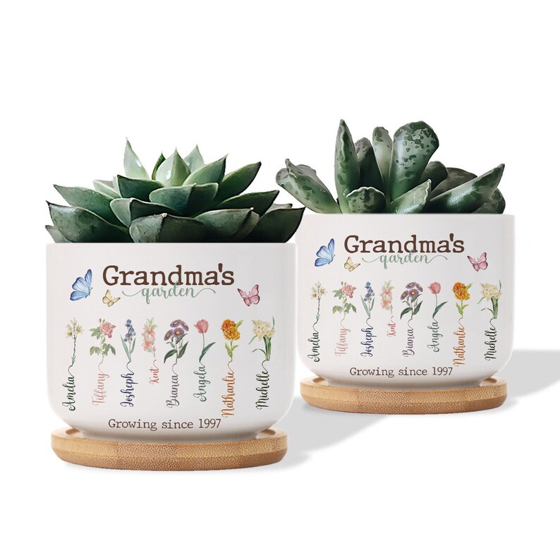 Personalized Grandma's Garden Plan Pot - Gift Idea For Grandma/Mother's Day - Up to 5 Flowers - Grandma's Garden