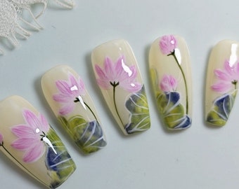 蓮の花の中国風押し付けネイル|緑の手描きの花の再利用可能なネイル