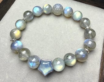Flashy Gray Moonstone Beaded Bracelet, Minimalist Everyday Bracelet, Sterling Silver, Natural Labradorite, Gift for Her, Unique Jewelry