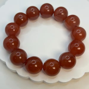 Natural south red agate 17mm beaded bracelet