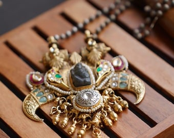 Pachi Kundan Temple Necklace Set, Beaded Indian Artisan Jewelry