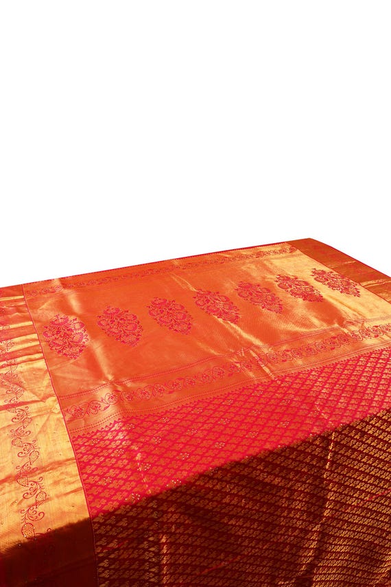 2 Gram Gold Kancheepuram Silk Saree: Handloom Zari Bridal Pattu