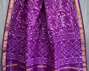 Purple Maheshwari Silk Cotton Saree | Batik Block Print | Zari Border Sari