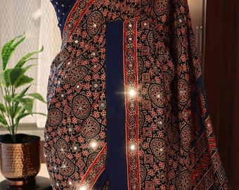 Handcrafted Ajrakh Print Cotton-Silk Saree, Floral Patterns, Detailed Border Pallu