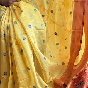 Vibrant Yellow Cotton Muniya Paithani Saree | Soft Zari Border, Thread Butta, Everyday Drape