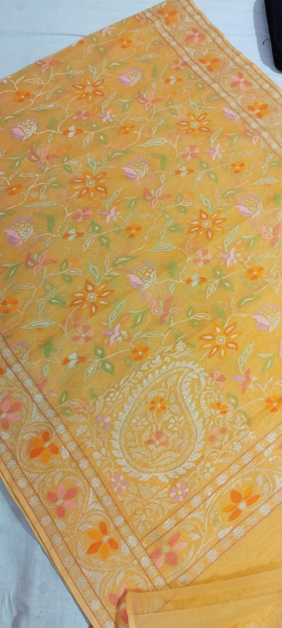 Gold Zari Jamdani Silk Saree: Handloom Banarasi Wedding Sari