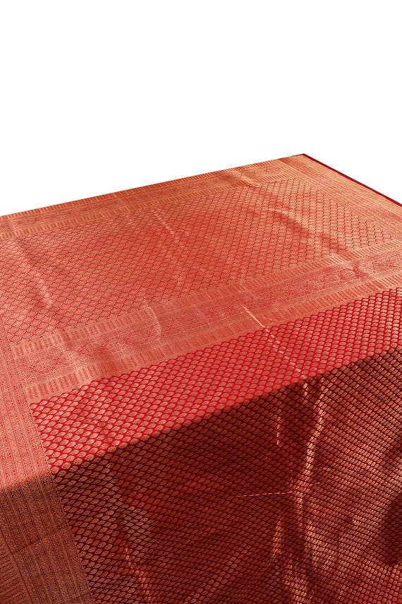 2 Gram Gold Kancheepuram Silk Saree: Handloom Zari Bridal Pattu