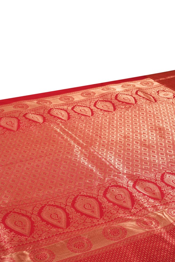 2 Gram Gold Kancheepuram Silk Saree: Handloom Zari Bridal Pattu