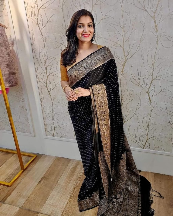 Banarasi Khaddi Bandhej Georgette Saree: Handloom Silk Border