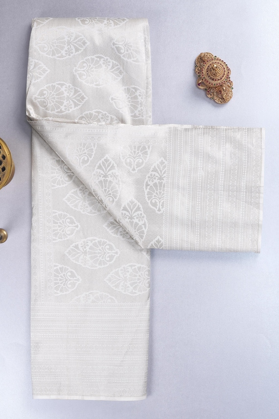 2 Gram White Gold Kancheepuram Silk Saree: Handloom Zari Bridal Pattu