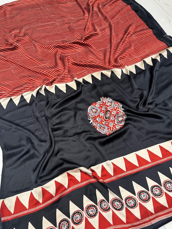 Modal Silk Sequin Saree, Abstract Leaf Design, Party Rave Wedding Saree