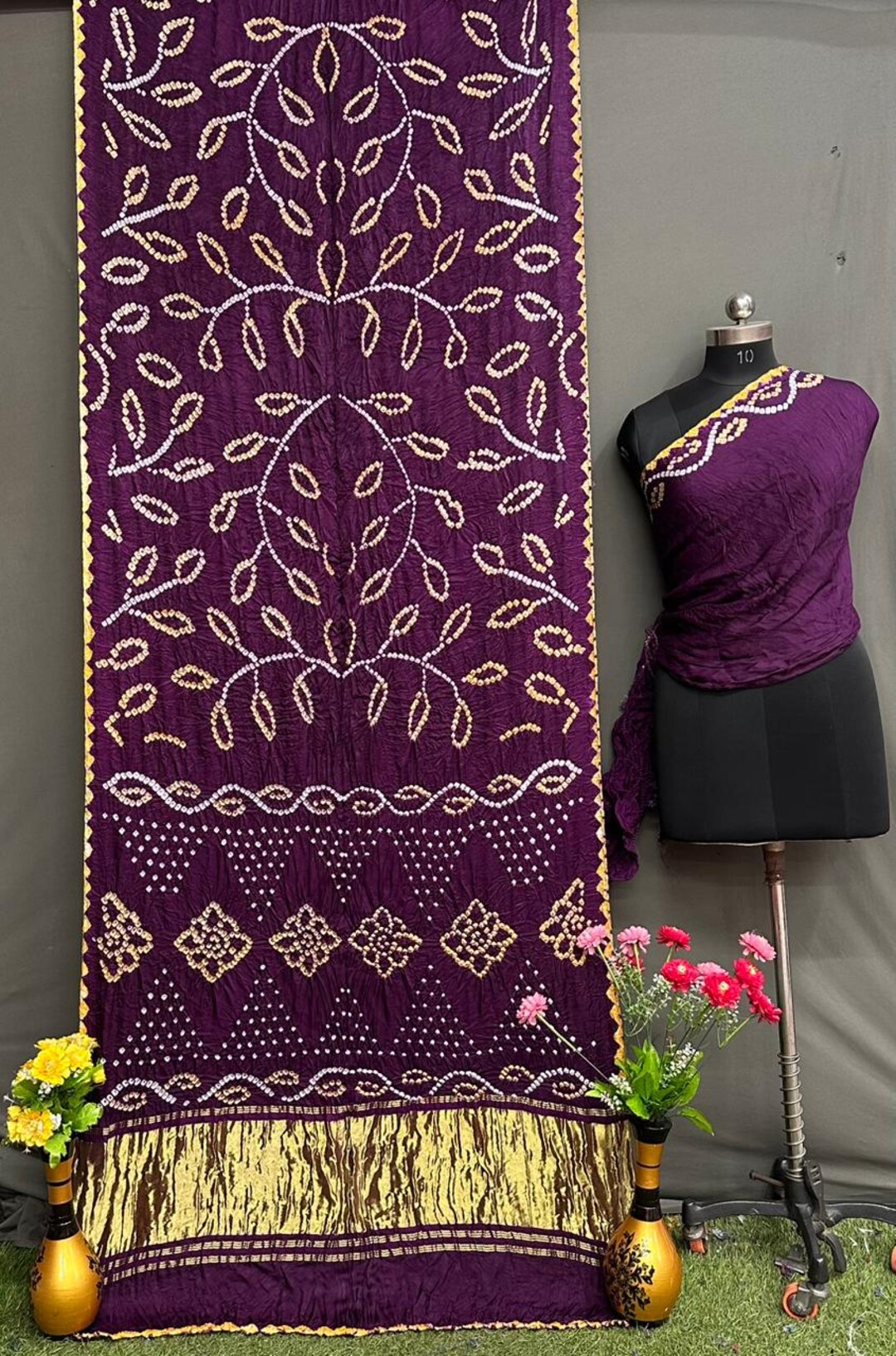 Barik Rai Moti Rai Soft Modal Silk Barik Rai Bandhej Saree | Traditional Aambadal Design ...