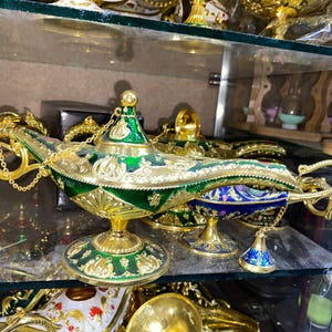 Juego de café árabe de lujo con lámpara de Aladino – Decoración tradicional de Oriente Medio – Regalo árabe perfecto – Decoración para Ramadán y ocasiones especiales