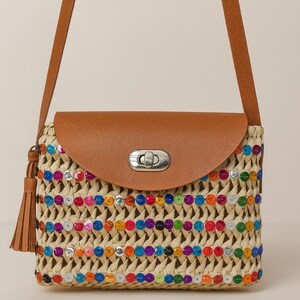 Personalisierte marokkanische Strohkorbtasche – Handgewebte Palmblatttasche mit individuellem Namen oder Design – Boho-Markttasche, handgefertigt in Marokko