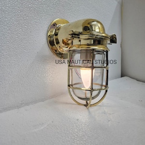 Brass Wall Mounted Nautical Japanese Passageway Brass Bulkhead Light | Modern Marine-Inspired Fixture