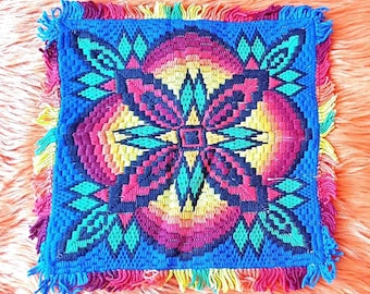 Charming Vintage Needlepoint Square Seat Cover - Elegant Embroidered Cloth