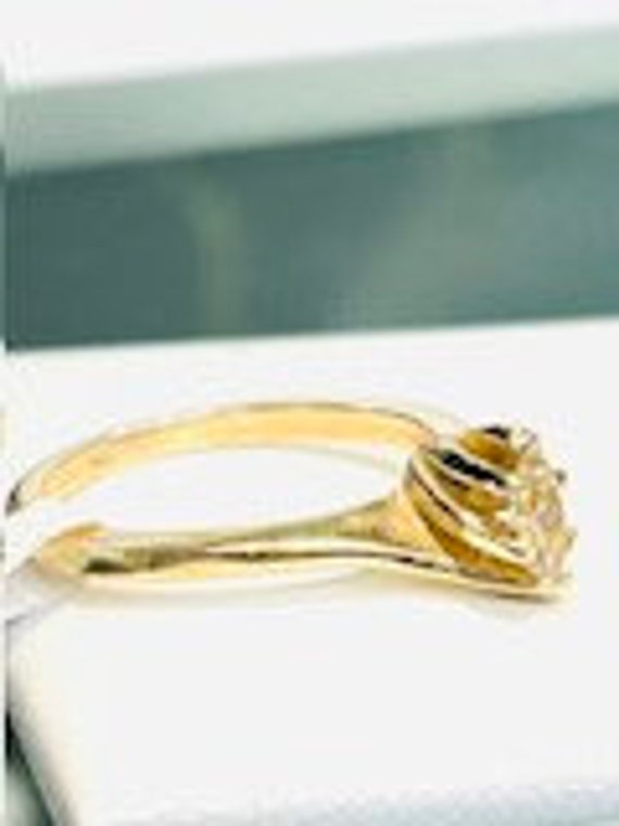 14k Yellow Gold Solitaire Diamond Marquise Twisted