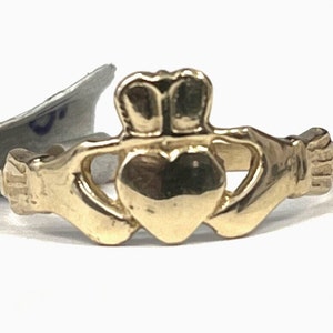 14k Yellow Gold Claddagh Ring(14052) size 5.5